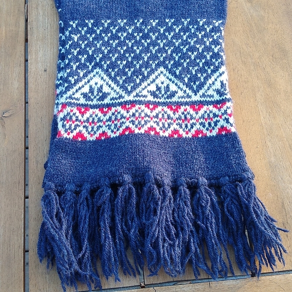 NWOT Blue Red and White Scarf and Gloves Set size OS - Picture 5 of 7